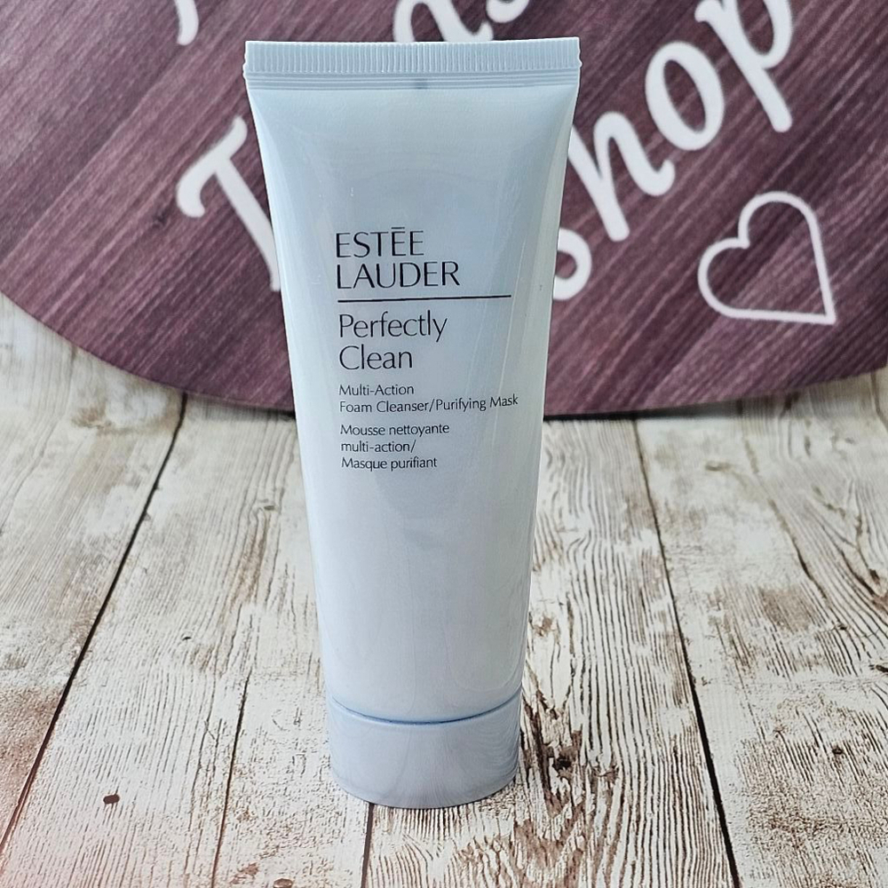 Estee Lauder Face Cleanser, 2.5 fl oz / 75 ml, Blue
